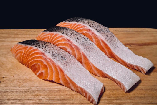 SALMON PORTIONS - SKIN ON BONELESS (500g)